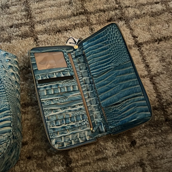 Hi i would like to sell both Brahmin as a set only - Picture 4 of 4